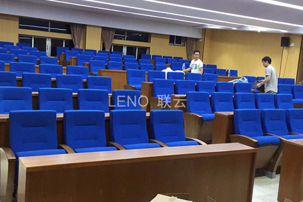 禮堂椅子尺寸應(yīng)該如何選擇 怎樣保證尺寸合理？